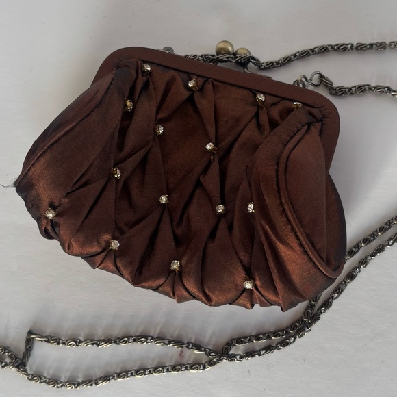 Small Brown Rhinestone Quilted Kiss lock Clutch - Picture 8 of 9